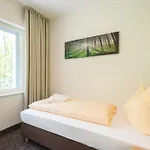 Kristall Hotel